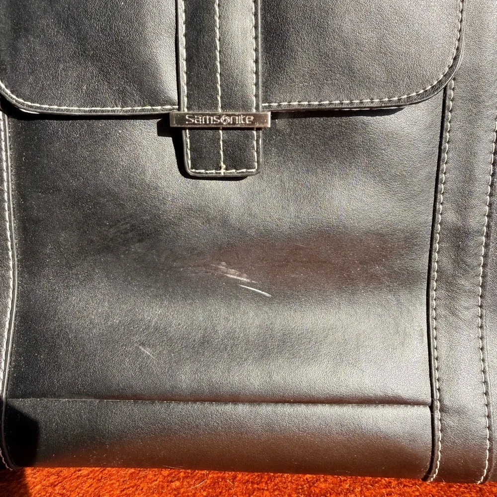 Samsonite Black Leather Laptop Briefcase